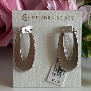 Kendra Scott Adeline earrings in silver. NWT